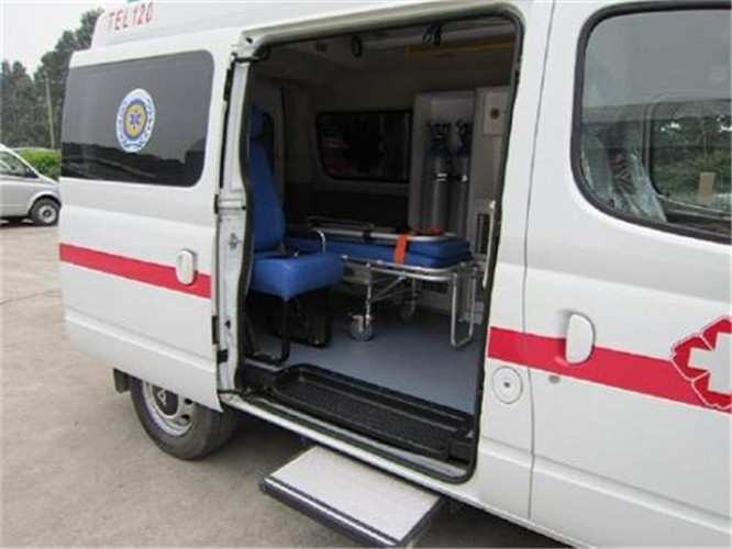 蓝田救护车出租服务案例7